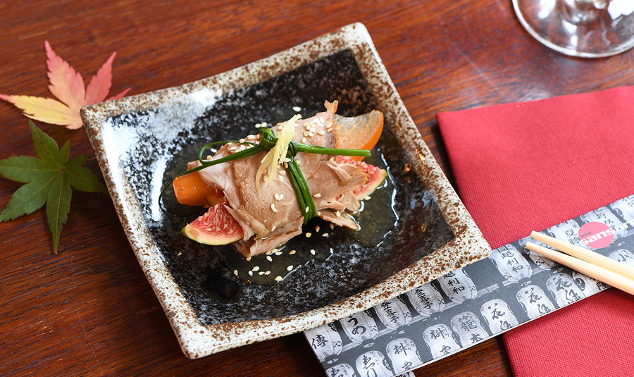 鮨屋 ミュンヘン店で日本酒の試飲